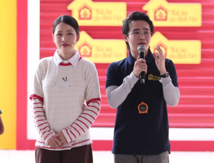 Mái ấm gia đình Việt tập 175: Huỳnh Lập, Puka và Lê Nhân nghẹn ngào trước nỗi lo mồ côi của các em nhỏ có cha mẹ bệnh nặng