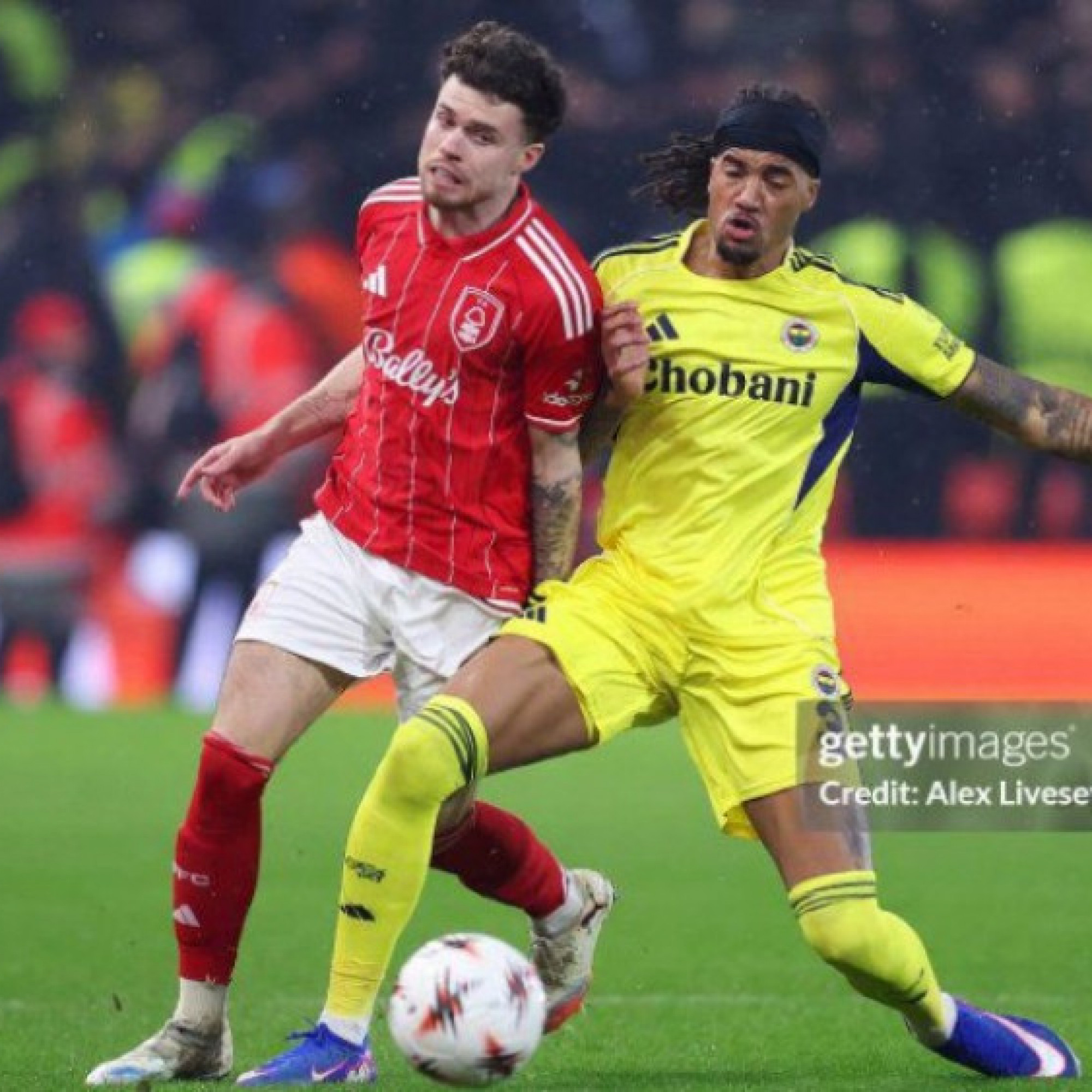  - Kết quả bóng đá Nottingham Forest - Fenerbahce: 48 phút thấp thỏm & khoảnh khắc "vàng" (Europa League)