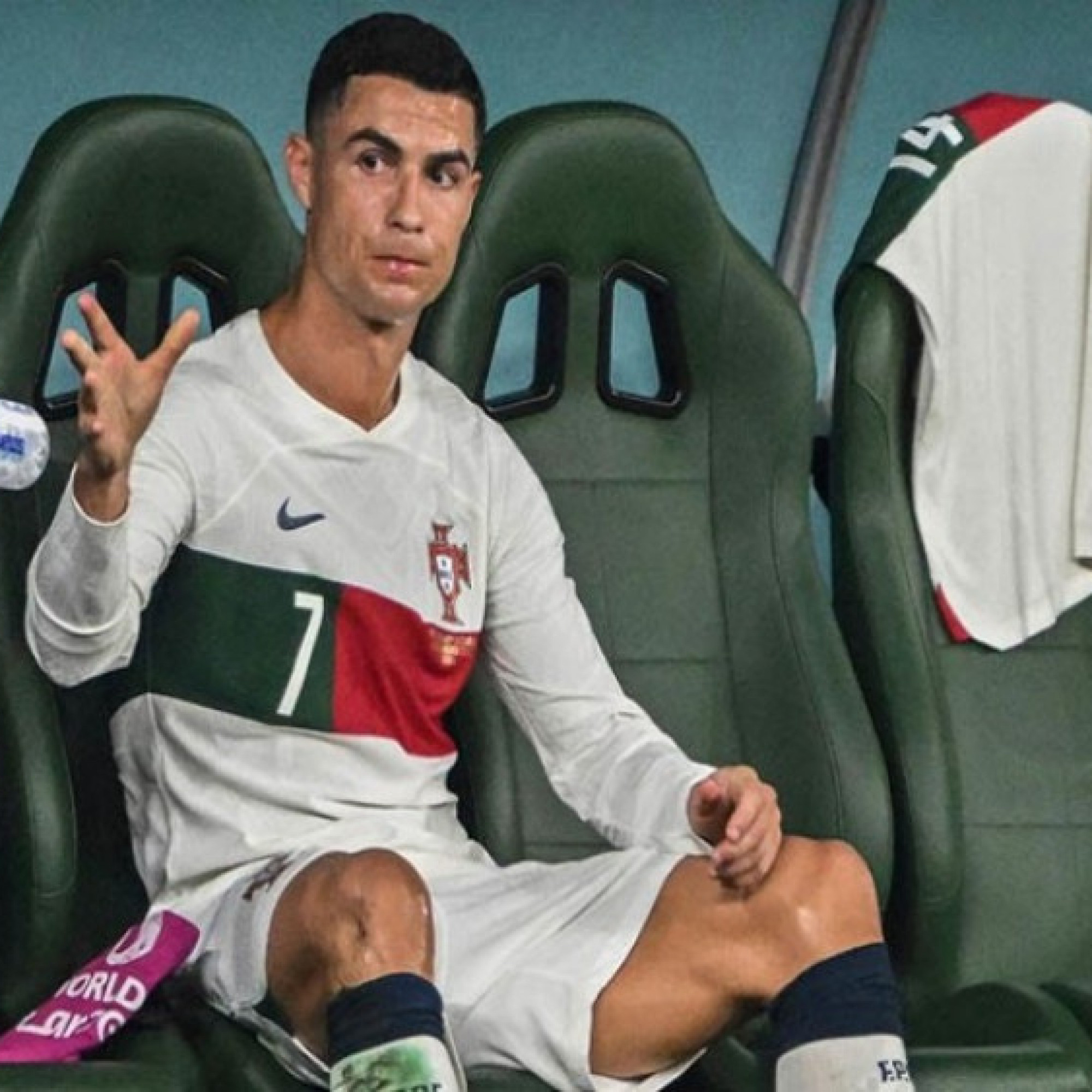  - Ronaldo sẵn sàng "buông bỏ", làm điều chưa từng có miễn là vô địch World Cup