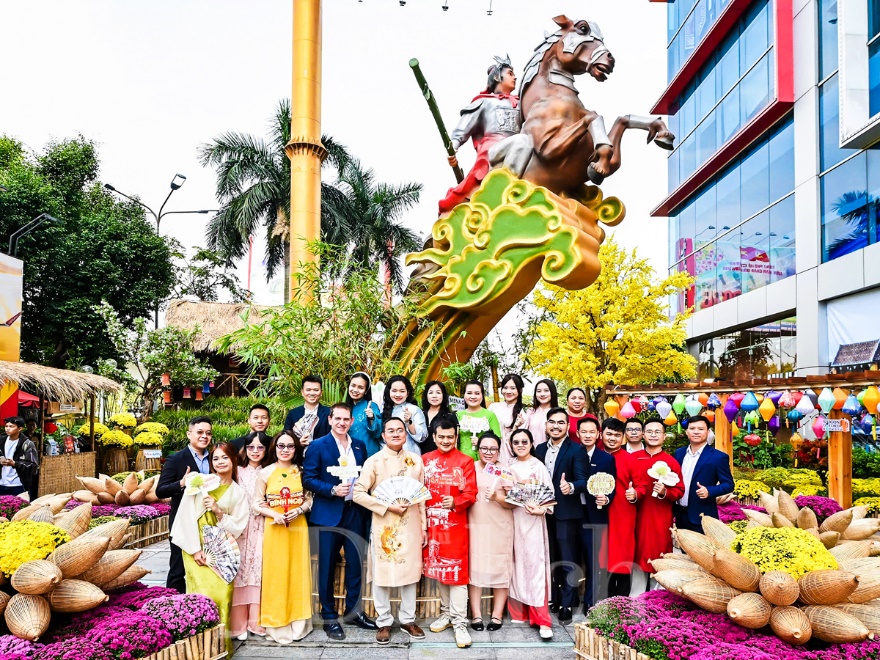 Đường hoa Xuân Menas – Tân Sơn Hòa 2026 đã chính thức khép lại - 9