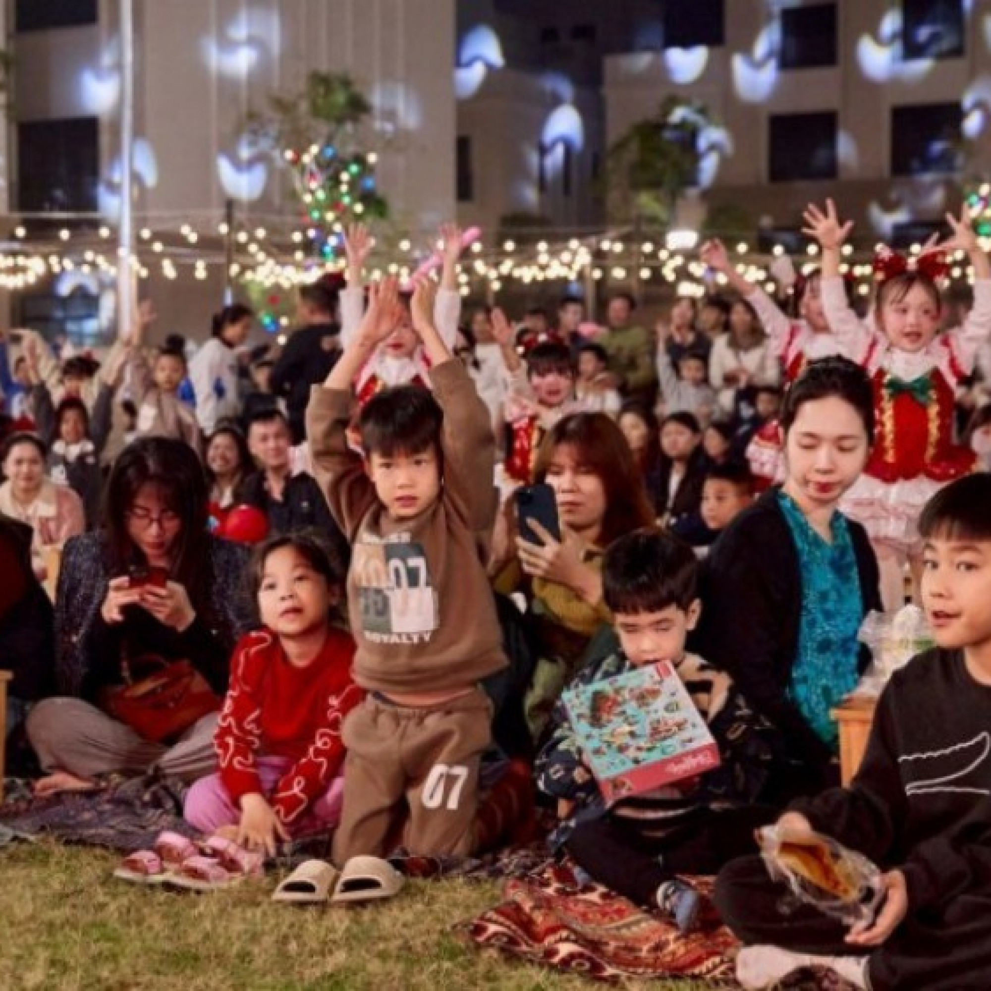 Từ phố sự kiện đến tâm điểm tiêu dùng: Asia Vibe thành điểm phải đến trên hành trình du lịch Móng Cái