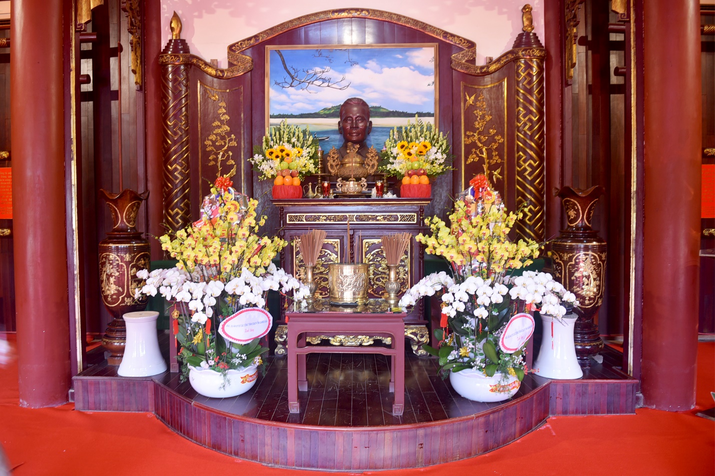 thu tuong pham van dong - nguoi cong san kien trung tan hien vi dat nuoc, nhan dan - 6