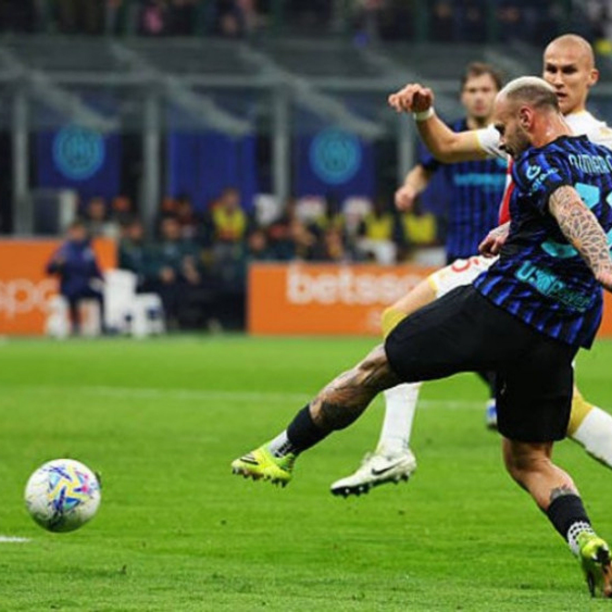  - Video bóng đá Inter Milan - Genoa: Tuyệt phẩm góc hẹp (Serie A)