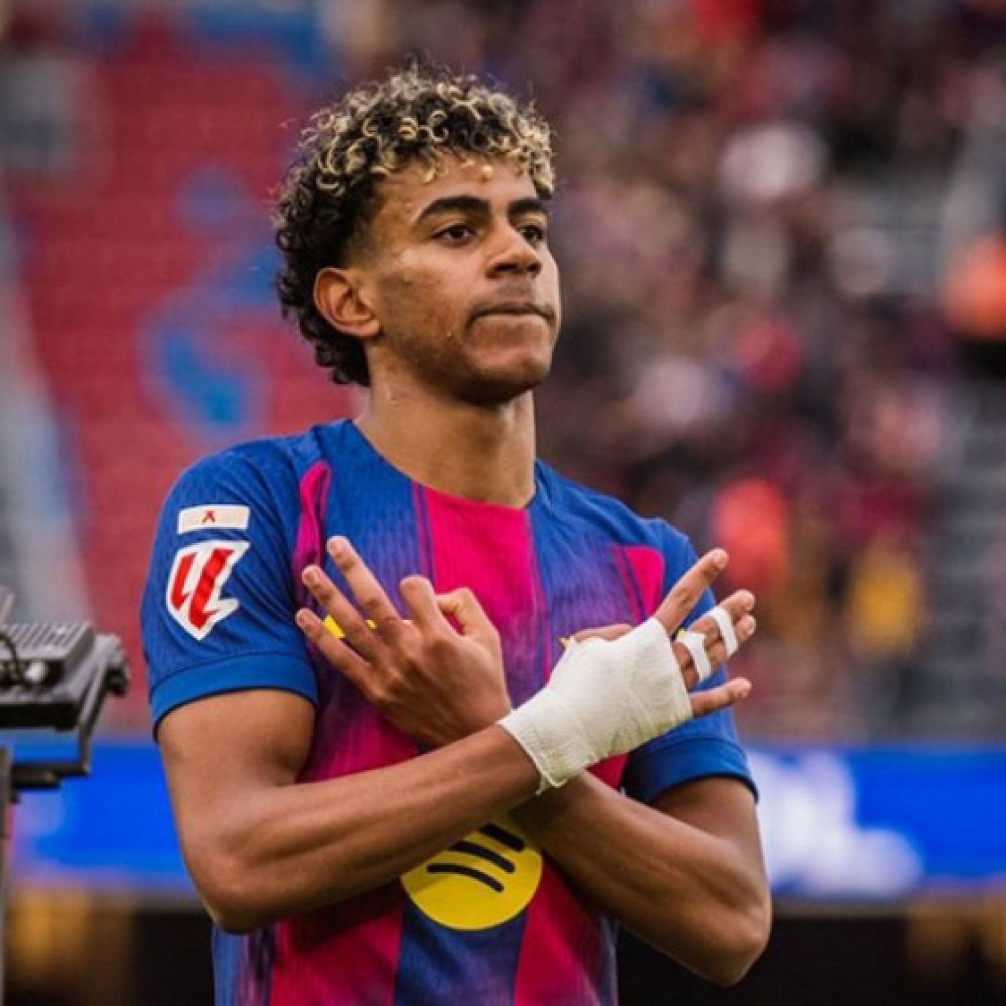  - Yamal hạnh phúc trở lại sau cú hat trick, Flick mơ ngược dòng trước Atletico