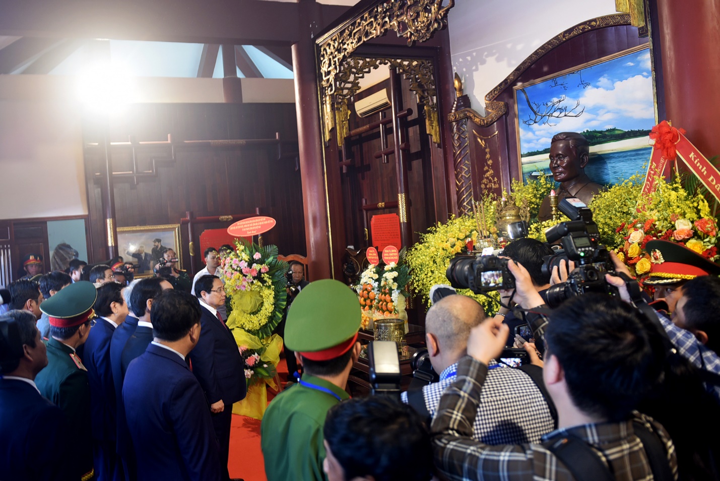 lanh dao dang, nha nuoc du le ky niem  120 nam ngay sinh thu tuong pham van dong - 21