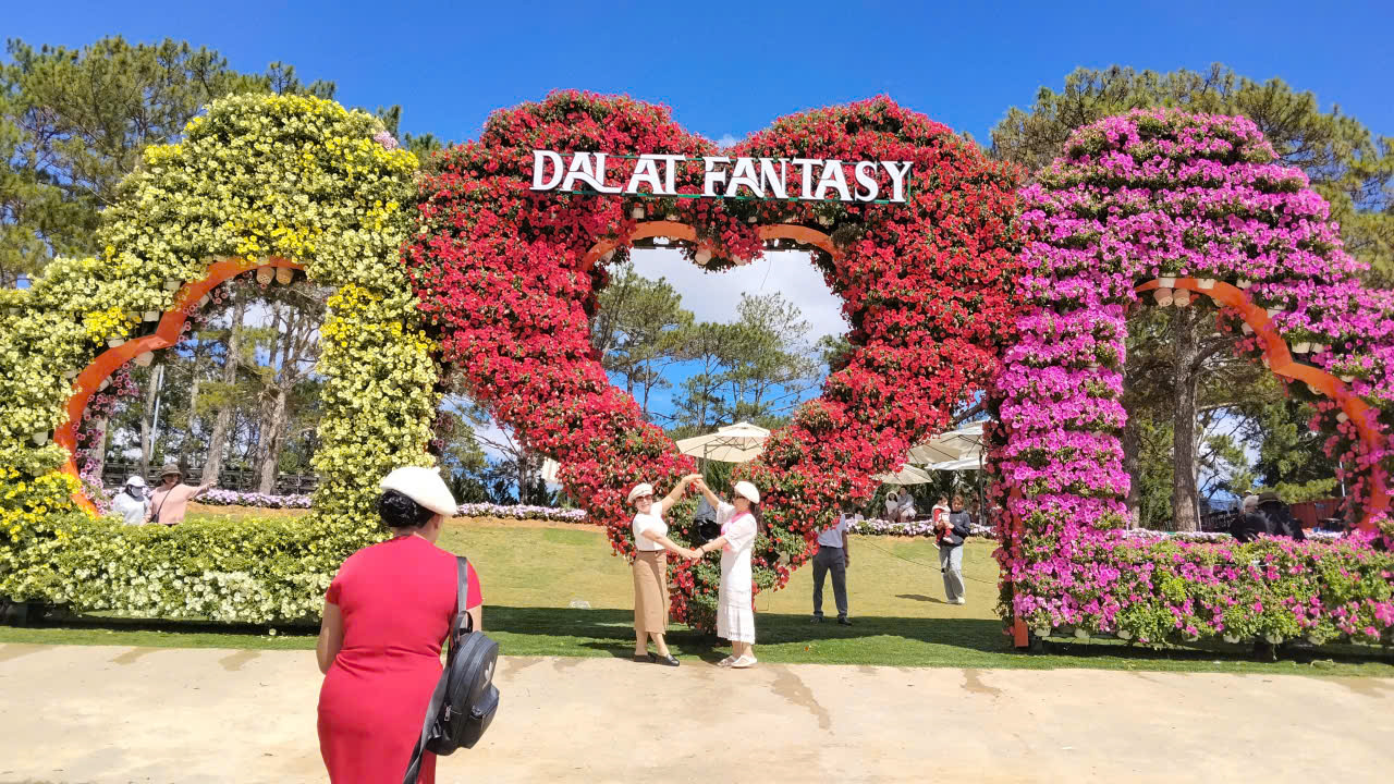 Trung tâm Đà Lạt xuất hiện điểm tham quan, check-in mới - 5