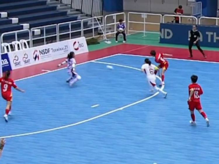 Video bóng đá nữ Việt Nam - Indonesia: Bừng tỉnh hiệp 2, ngược dòng mãn nhãn (Futsal Đông Nam Á)
