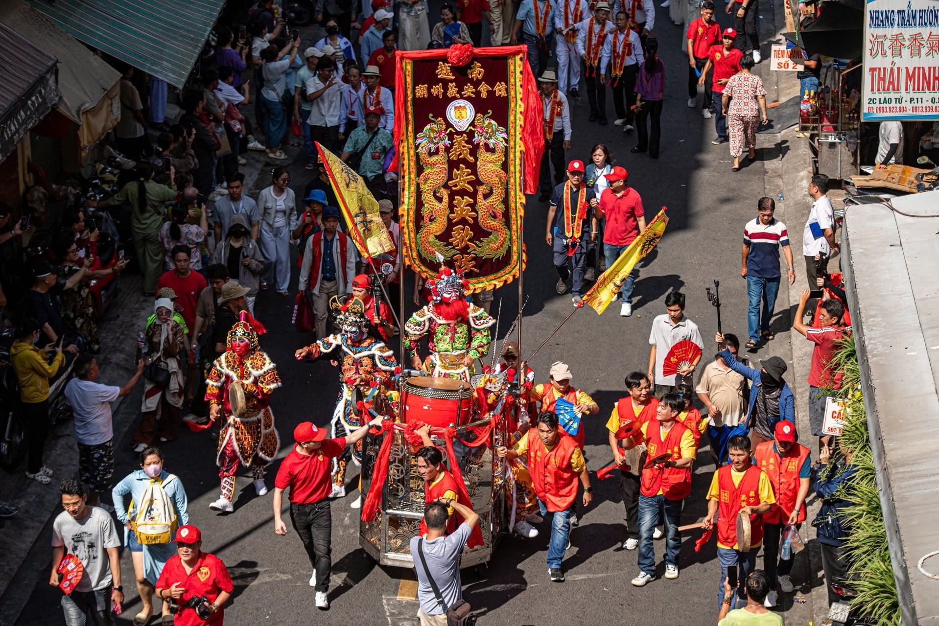 Lễ hội Nguyên tiêu: Di sản sống giữa lòng Chợ Lớn - 1