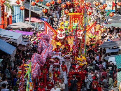  - Lễ hội Nguyên tiêu: Di sản sống giữa lòng Chợ Lớn