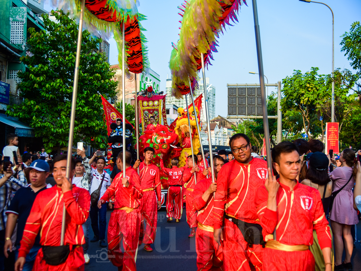 Rồng lân múa lượn khắp phố Chợ Lớn đêm Nguyên tiêu - 5