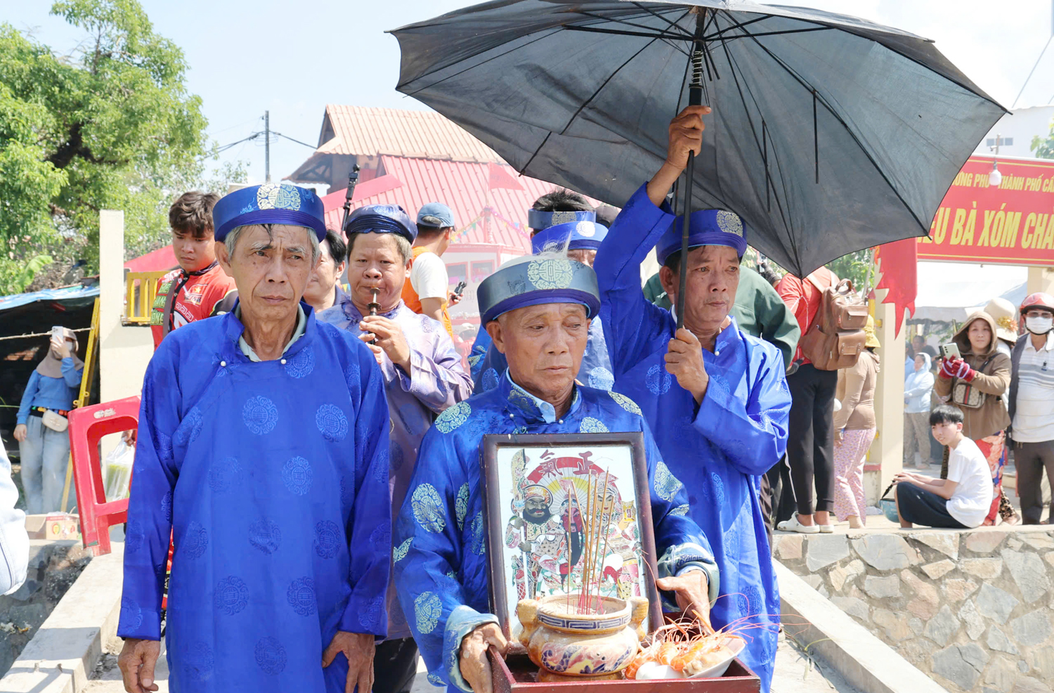 Sông nước Cần Thơ rộn ràng Lễ hội Tống phong - 8