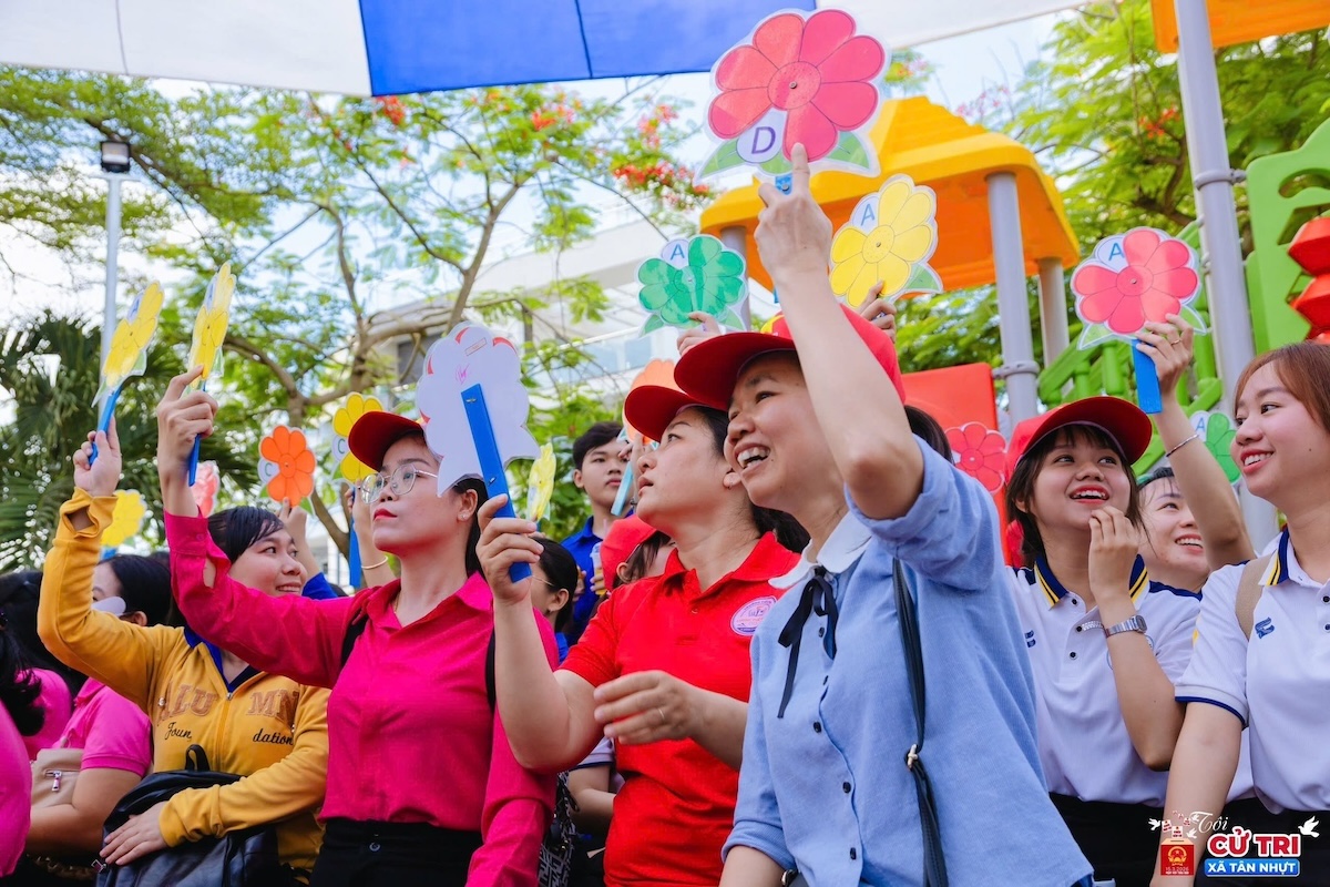 khi the soi noi tai tp.hcm truoc ngay bau cu 15/3 - 4