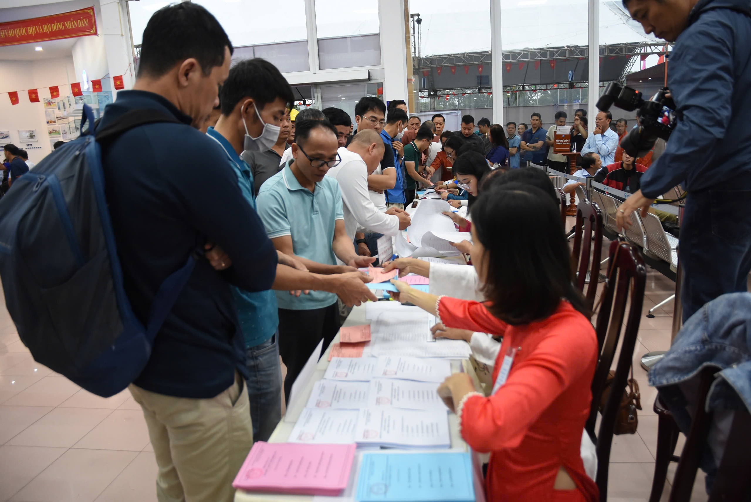 Bầu cử Quốc hội và HĐND 2026: Thời gian, quy trình bỏ phiếu và xác định kết quả - 2