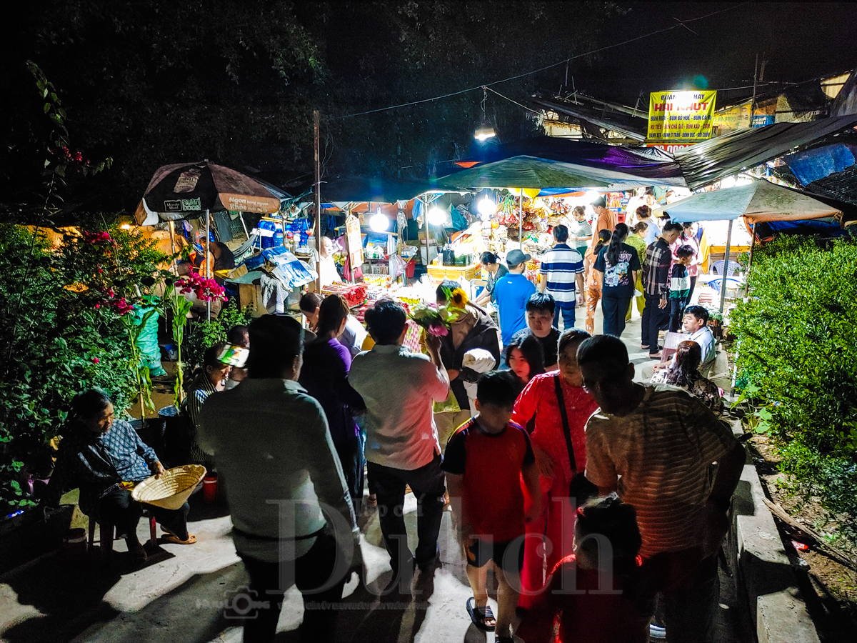 Đầu xuân, hành hương về chiêm bái Phật Cô đơn - 10