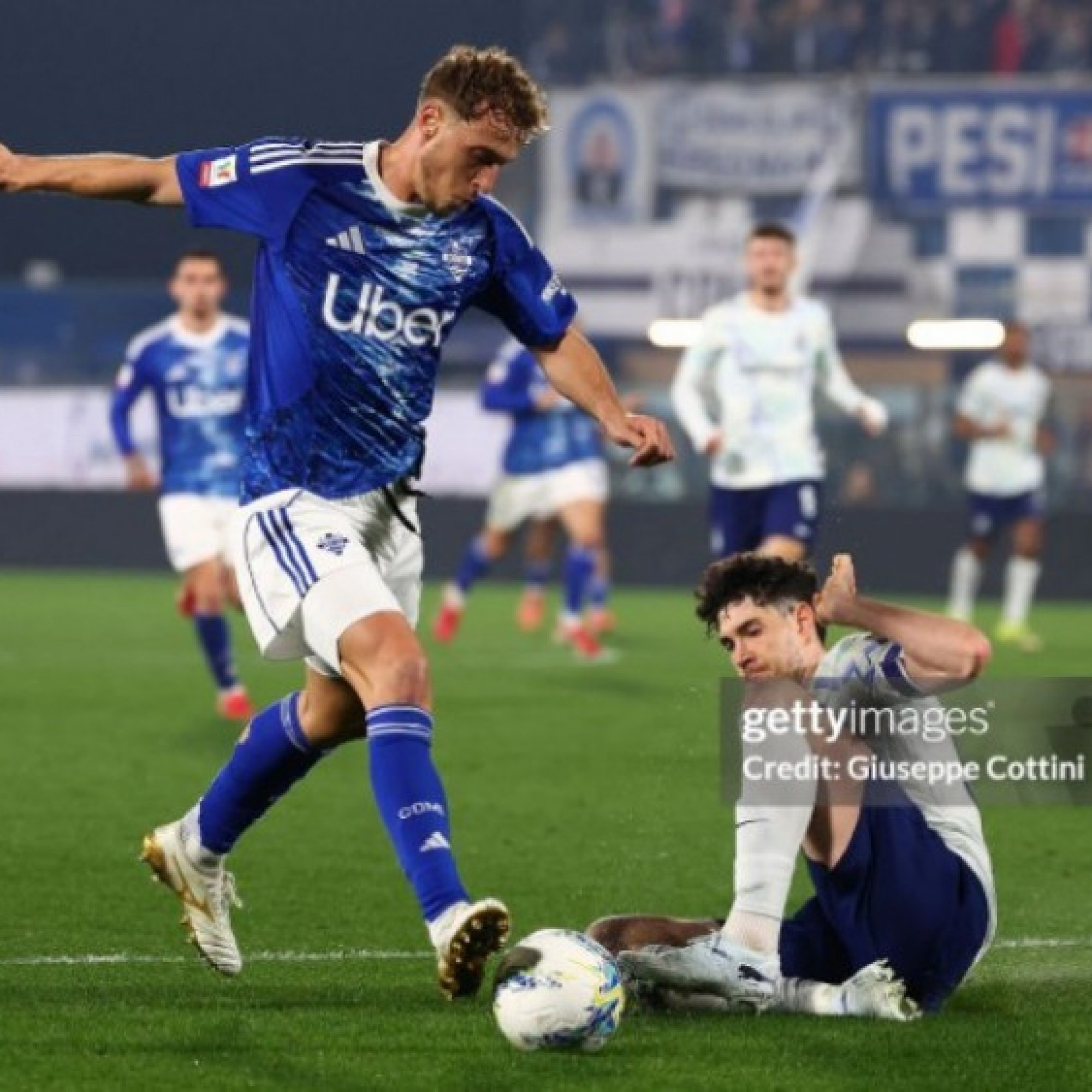  - Video bóng đá Como - Inter Milan: Đôi công hấp dẫn, cột dọc cứu nguy (BK Coppa Italia)