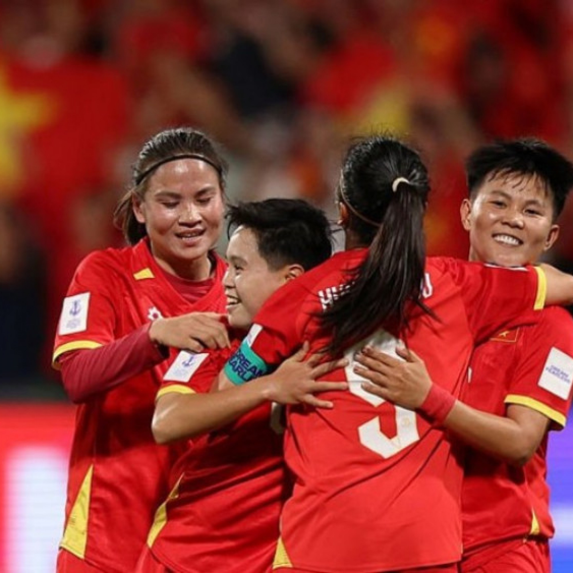  - Trực tiếp bóng đá ĐT nữ Việt Nam - Ấn Độ: Vạn Sự ghi bàn mở điểm (Asian Cup)