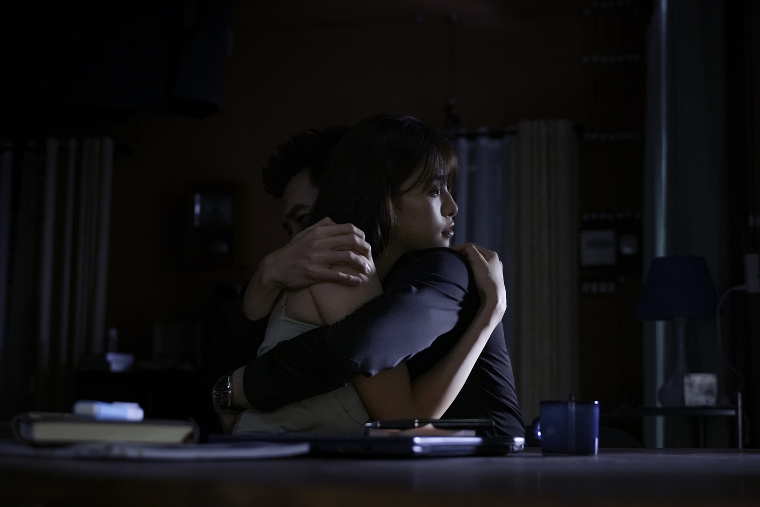 First look “Ốc Mượn Hồn”: Quốc Trường và Tiểu Vy hé lộ mối quan hệ đầy bí ẩn - 2