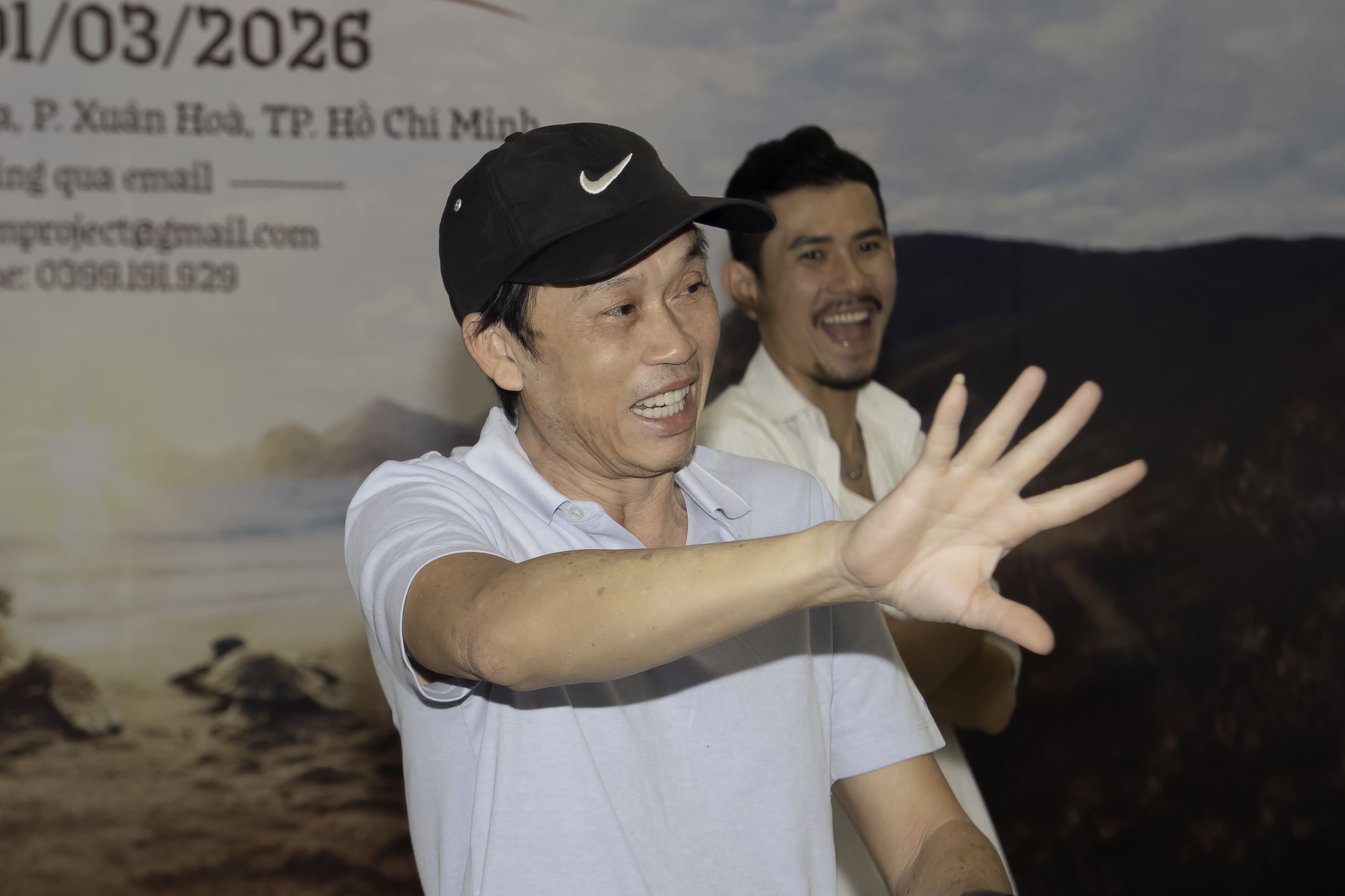 Hoài Linh ngồi ghế giám khảo, Nam Em khóc sướt mướt tại buổi casting phim điện ảnh "Đường về" - 5