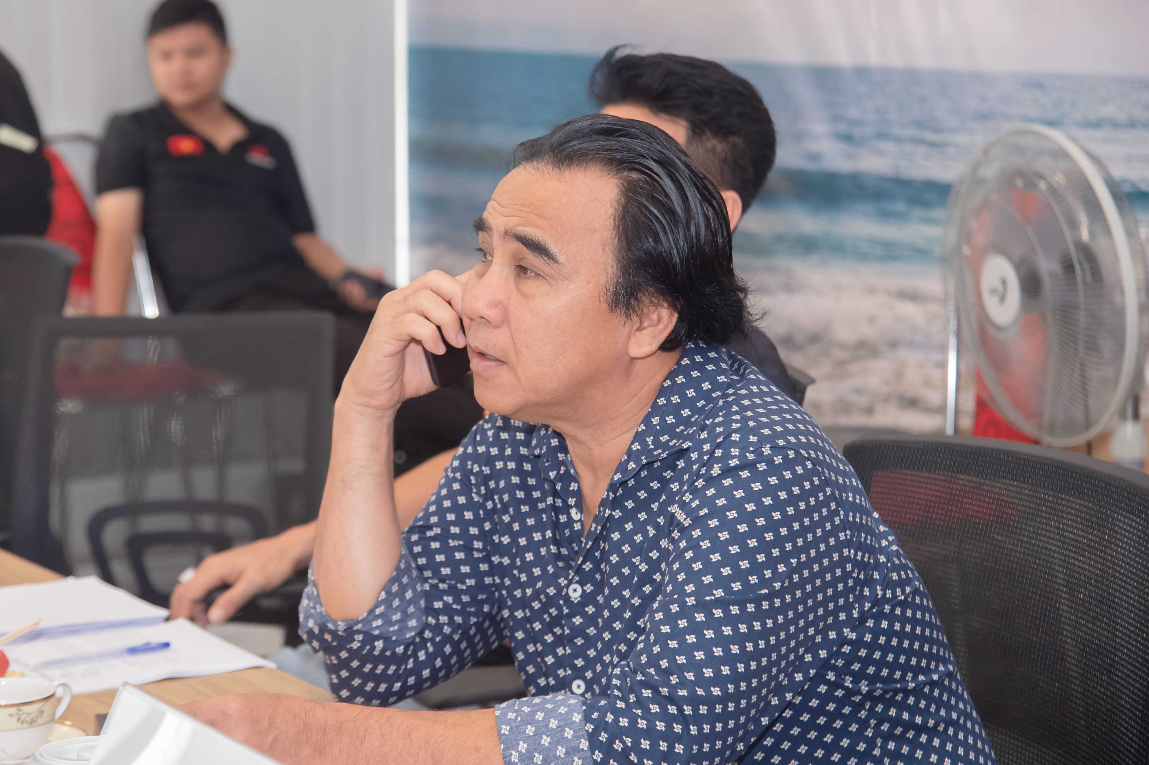 Hoài Linh ngồi ghế giám khảo, Nam Em khóc sướt mướt tại buổi casting phim điện ảnh "Đường về" - 4