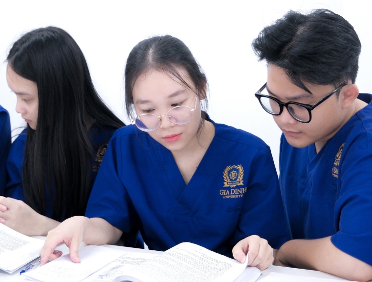 Đại học Gia Định là trường đầu tiên tại Việt Nam đạt chuẩn THE-ICE