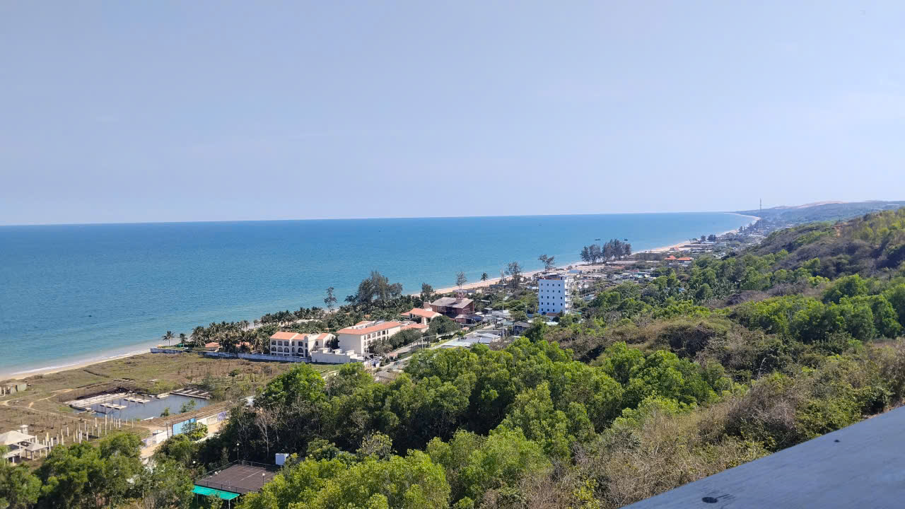 Lâm Đồng đã chọn được nhà đầu tư xây dựng sân bay Phan Thiết - 2