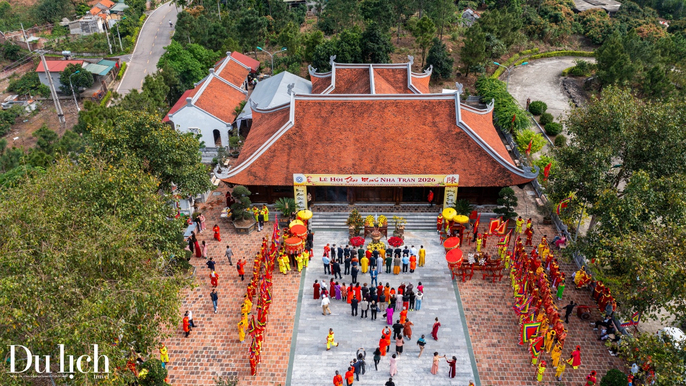 quang ninh to chuc khai hoi thai mieu nha tran - 1