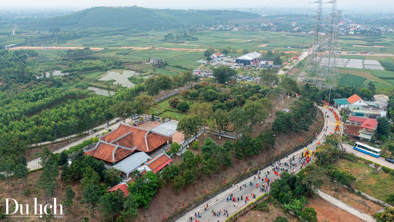 quang ninh to chuc khai hoi thai mieu nha tran - 3