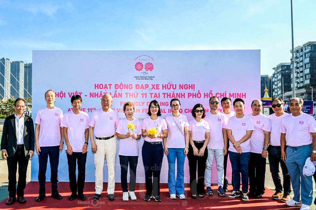 Đạp xe kết nối hữu nghị, lan tỏa thông điệp xanh giữa lòng thành phố - 7