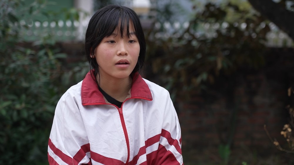 Ốc Thanh Vân xúc động trước người mẹ một mình nuôi ba con, chăm chồng sống thực vật - 1