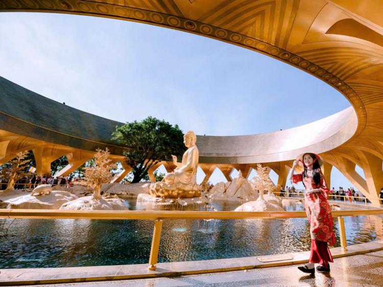 5 tọa độ check-in siêu đẹp trên đỉnh núi Bà Đen