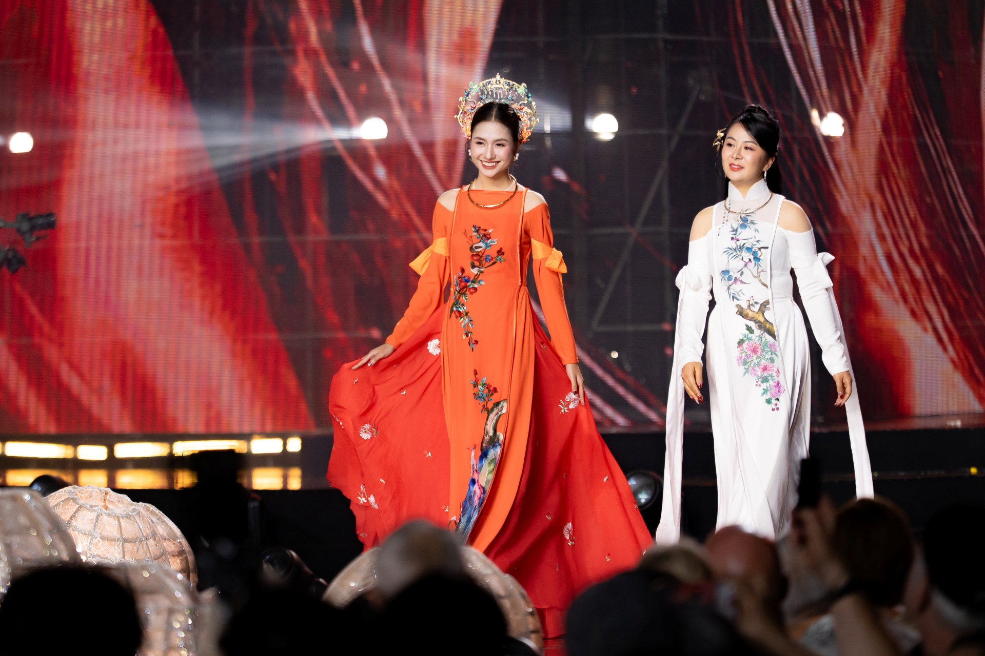 Phú Quý Niên Hoa: Món quà nghệ thuật đưa văn hóa dân tộc đến với bạn bè quốc tế - 5