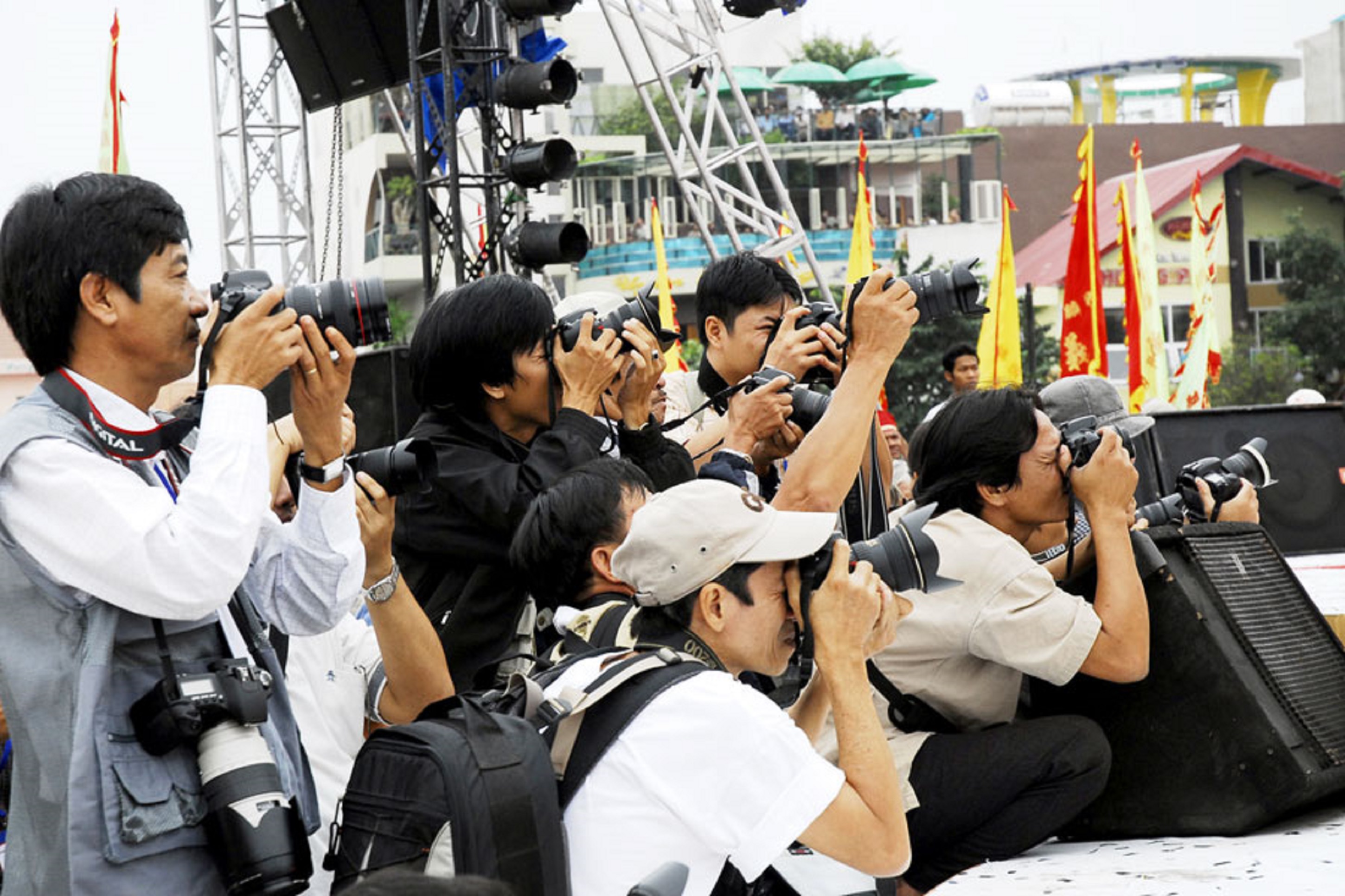 Kéo dài thời gian nhận tác phẩm dự thi Giải thưởng Báo chí viết về Du lịch TP.HCM lần thứ XV - 1