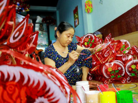  - Ứng cử viên Quốc hội Nguyễn Thị Thanh Thúy đề xuất phát triển làng nghề gắn văn hóa - du lịch