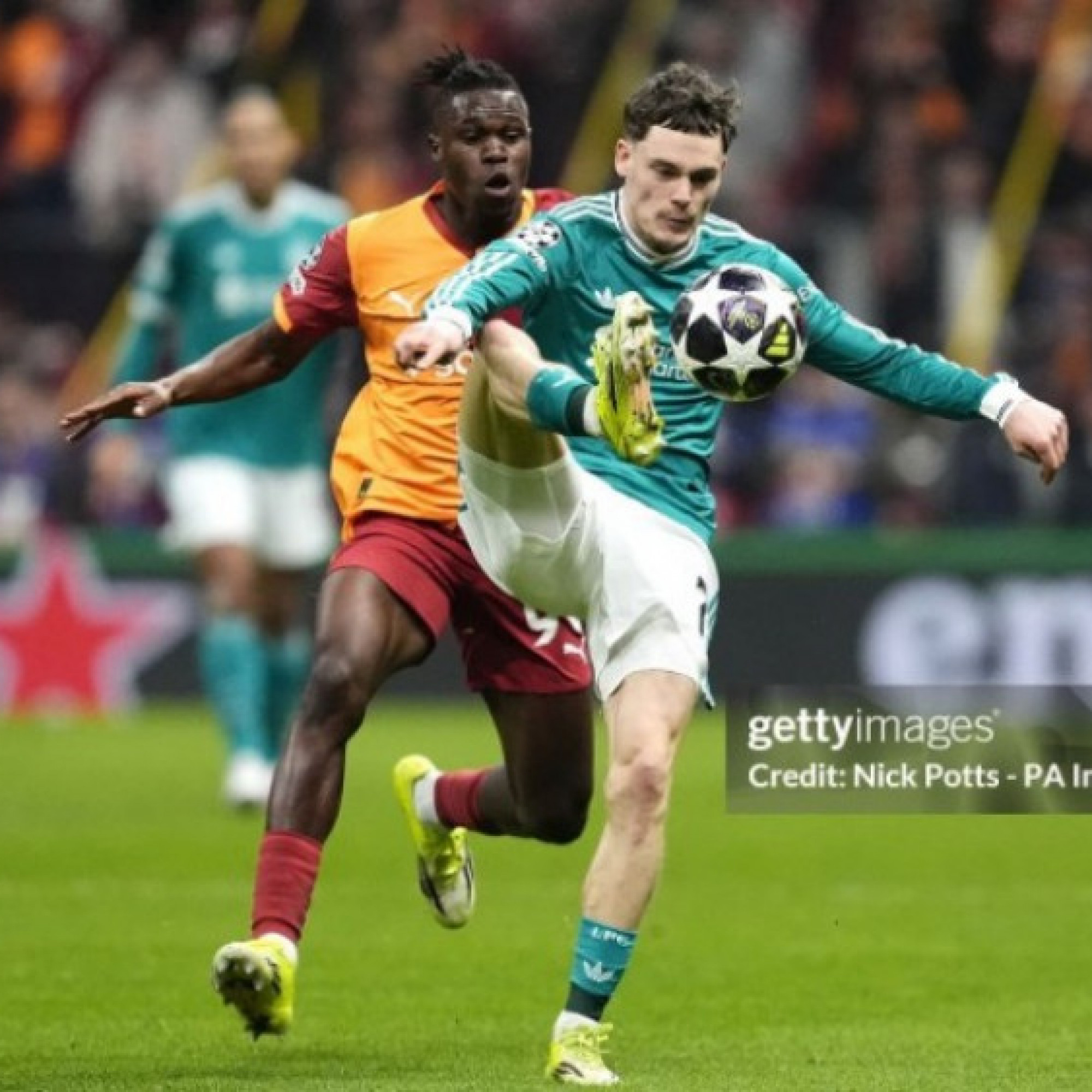  - Video bóng đá Galatasaray - Liverpool: Khởi đầu bất ngờ, 2 lần mừng hụt (Cúp C1)