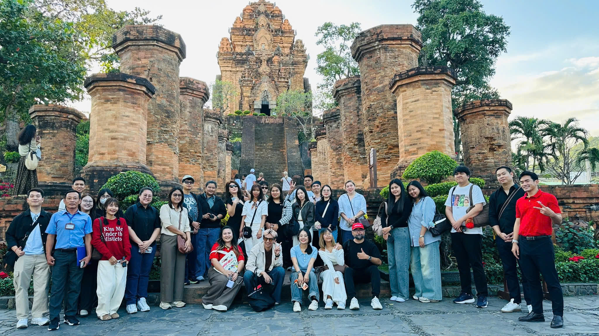 Khánh Hòa thúc đẩy du lịch nội địa qua famtrip và kết nối doanh nghiệp - 2