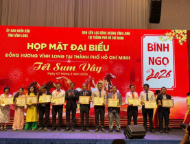  - Họp mặt đồng hương Vĩnh Long tại TP.HCM: Kết nối nguồn lực hướng về quê nhà