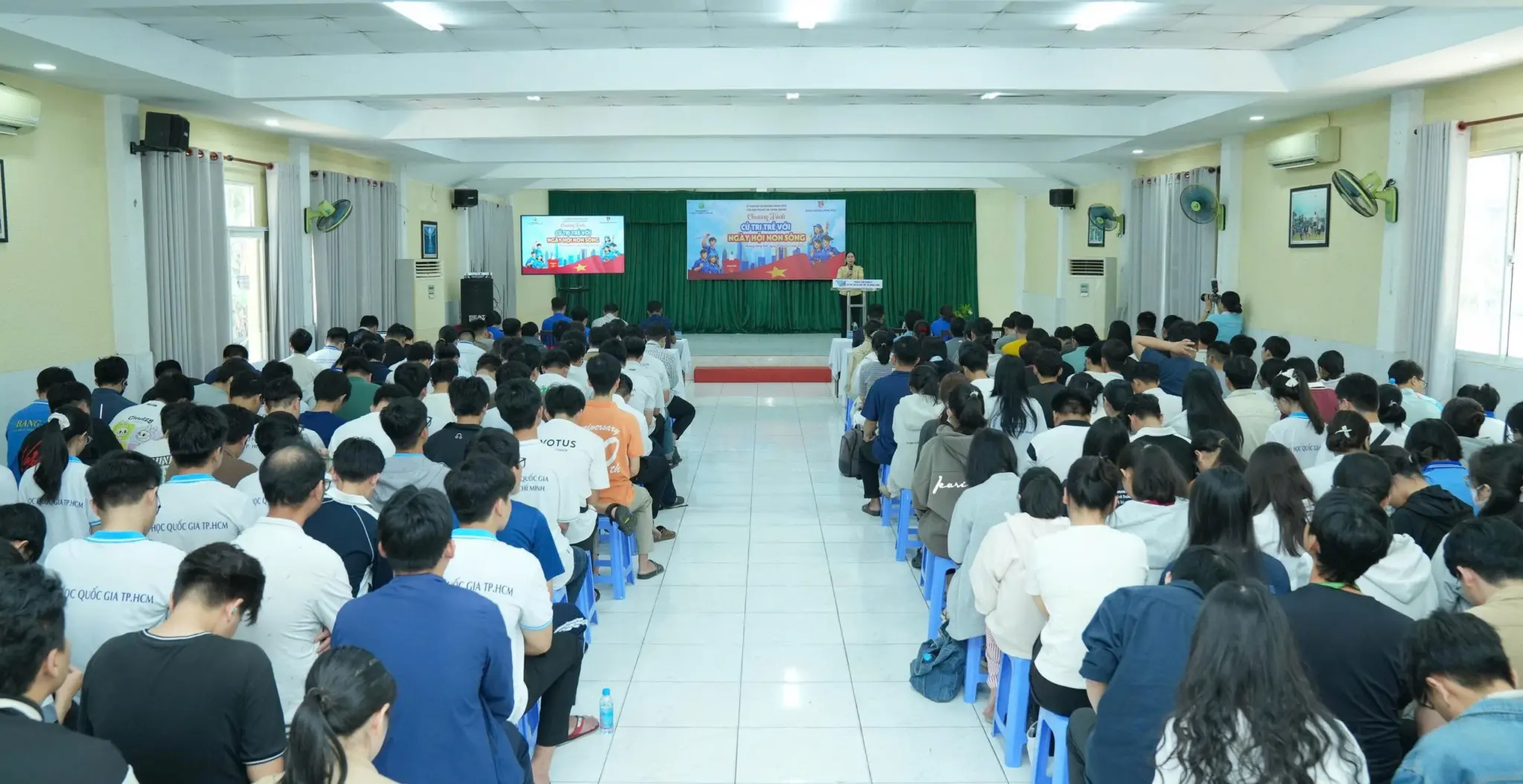 Cử tri trẻ TP.HCM kỳ vọng xây dựng hệ sinh thái khởi nghiệp, an toàn không gian mạng - 7