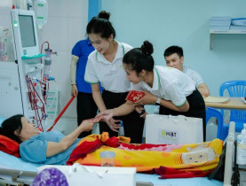  - Trao 100 phần quà cho bệnh nhân Bệnh viện Đa khoa Tâm Trí Sài Gòn