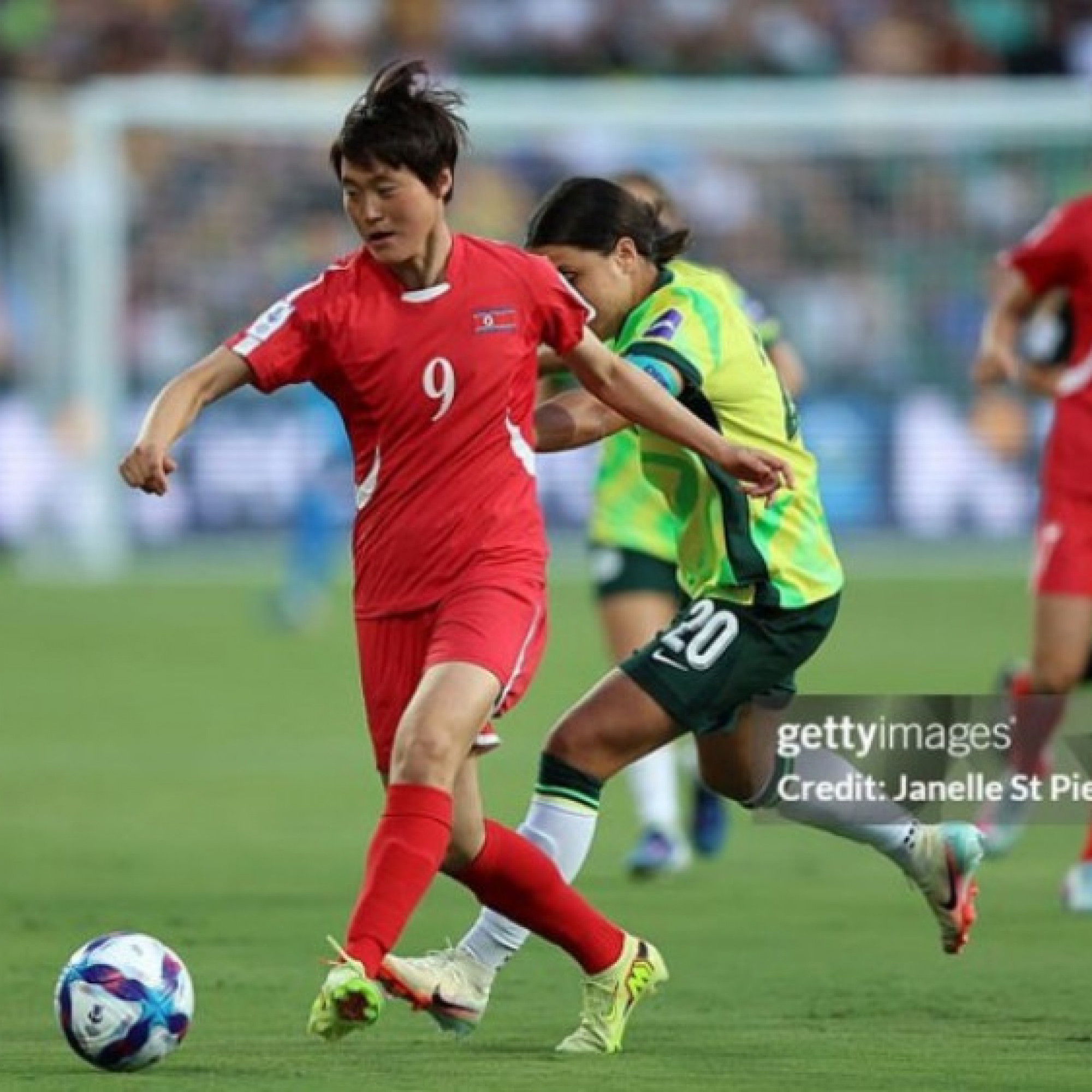  - Trực tiếp bóng đá ĐT nữ Australia - Triều Tiên: Siêu phẩm mở điểm ấn tượng (Asian Cup)