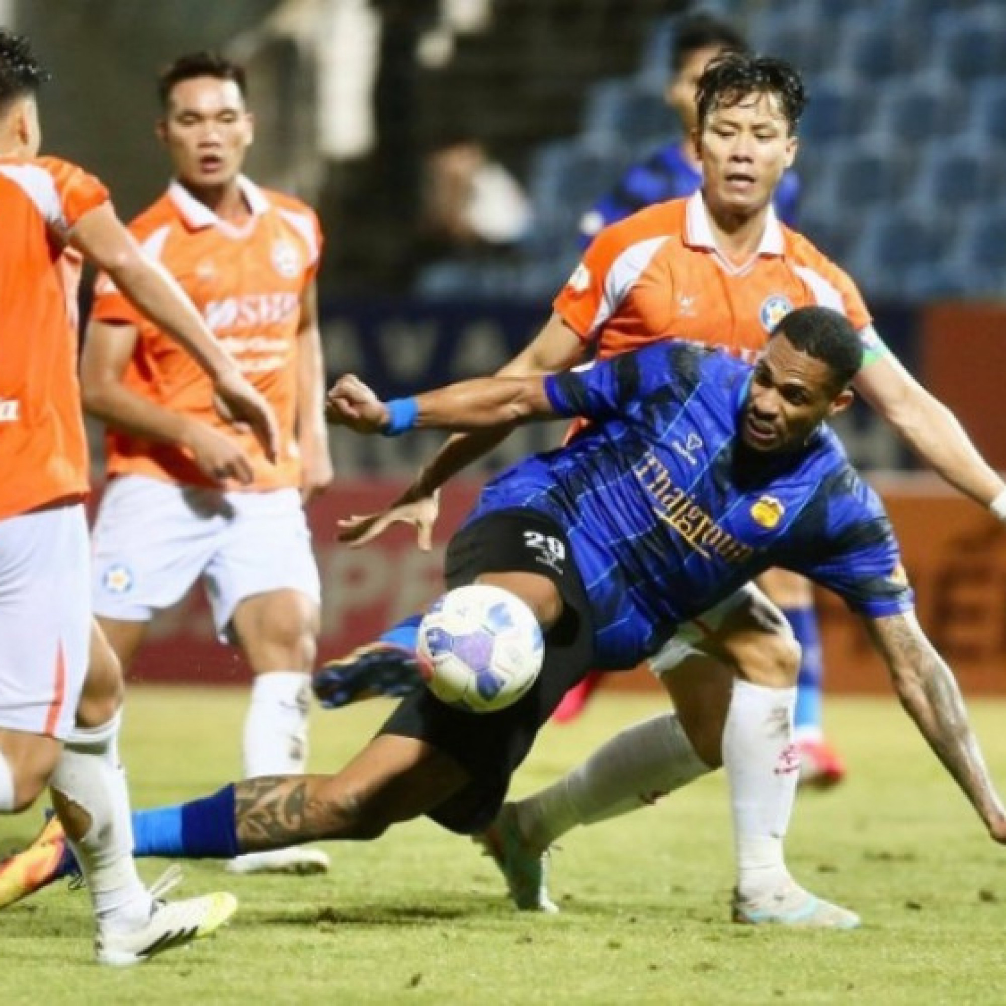  - Video bóng đá Đà Nẵng - HAGL: Rượt đuổi 6 bàn hấp dẫn (V-League)