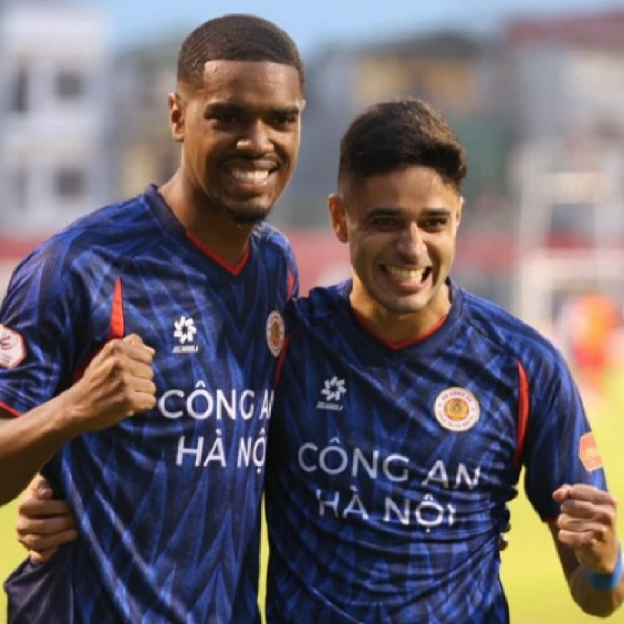  - Trực tiếp bóng đá Ninh Bình - Công an Hà Nội: Bàn mở tỉ số cực sớm (V-League)