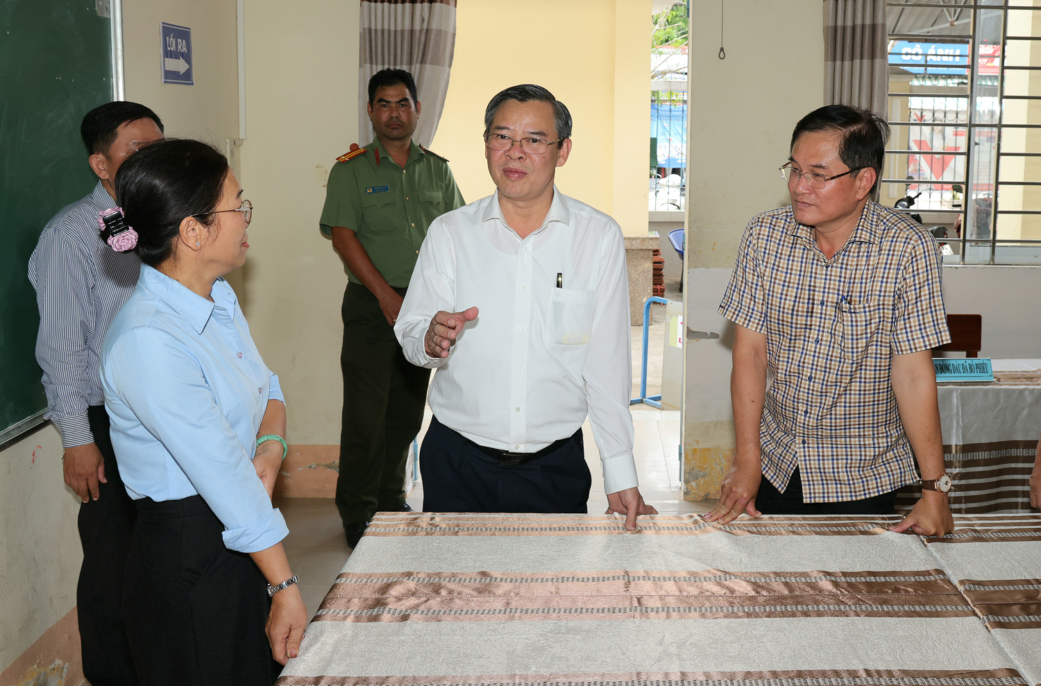 Bầu cử sớm tại Công an TP Cần Thơ - 9