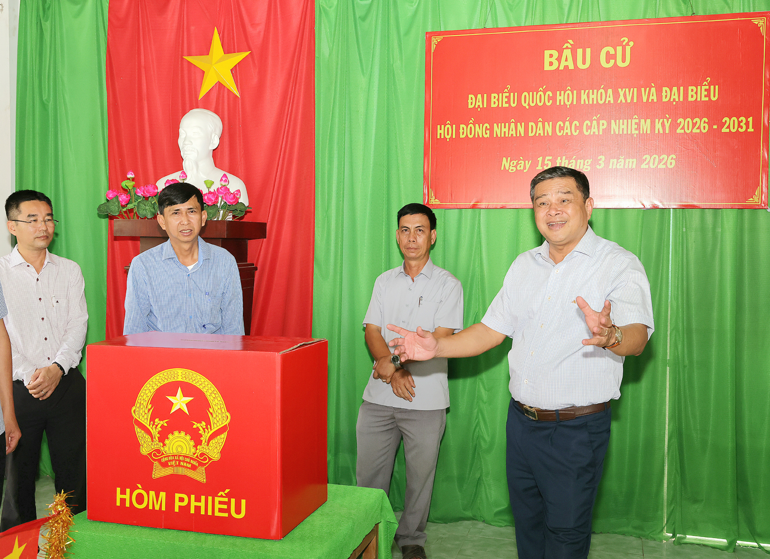 Bầu cử sớm tại Công an TP Cần Thơ - 11