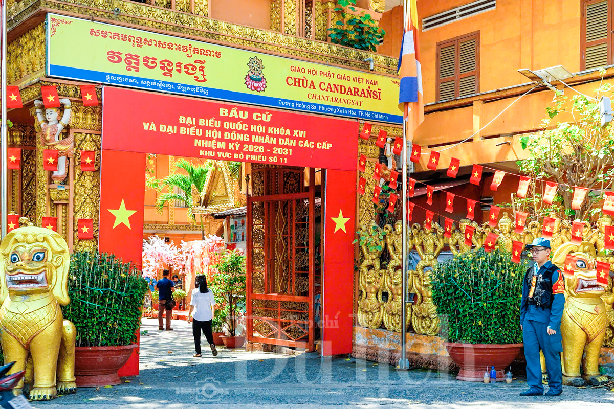 Nhịp đập đồng lòng của cử tri các dân tộc thành phố hướng về ngày hội của non sông - 4