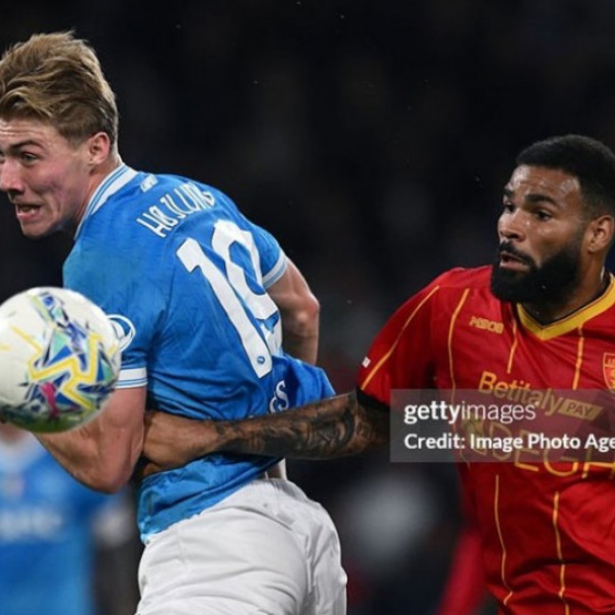  - Kết quả bóng đá Napoli - Lecce: Mở điểm chớp nhoáng (Serie A)