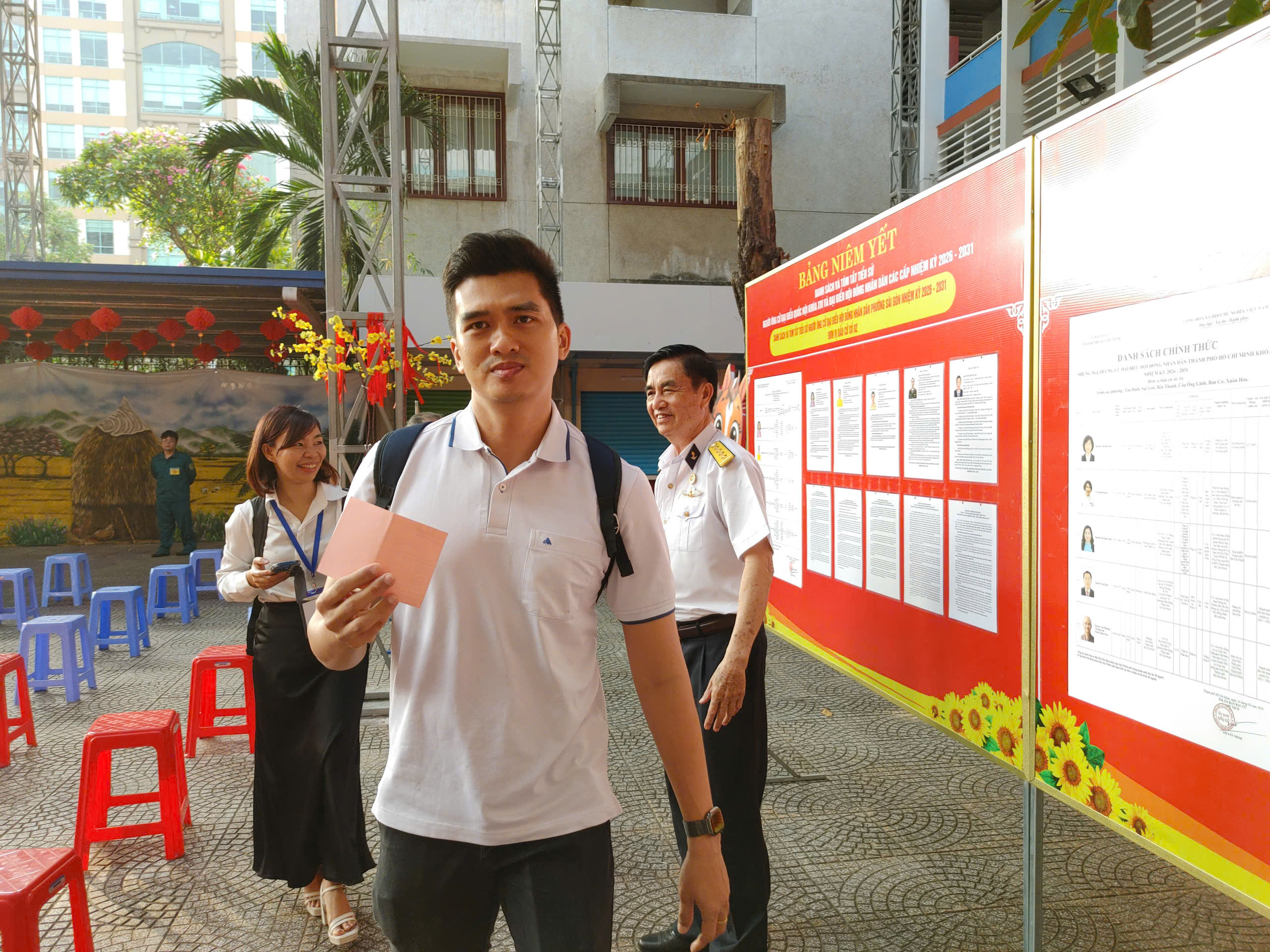 Đã có 4 khu vực bầu cử có số cử tri tham gia bỏ phiếu đạt 100% - 3