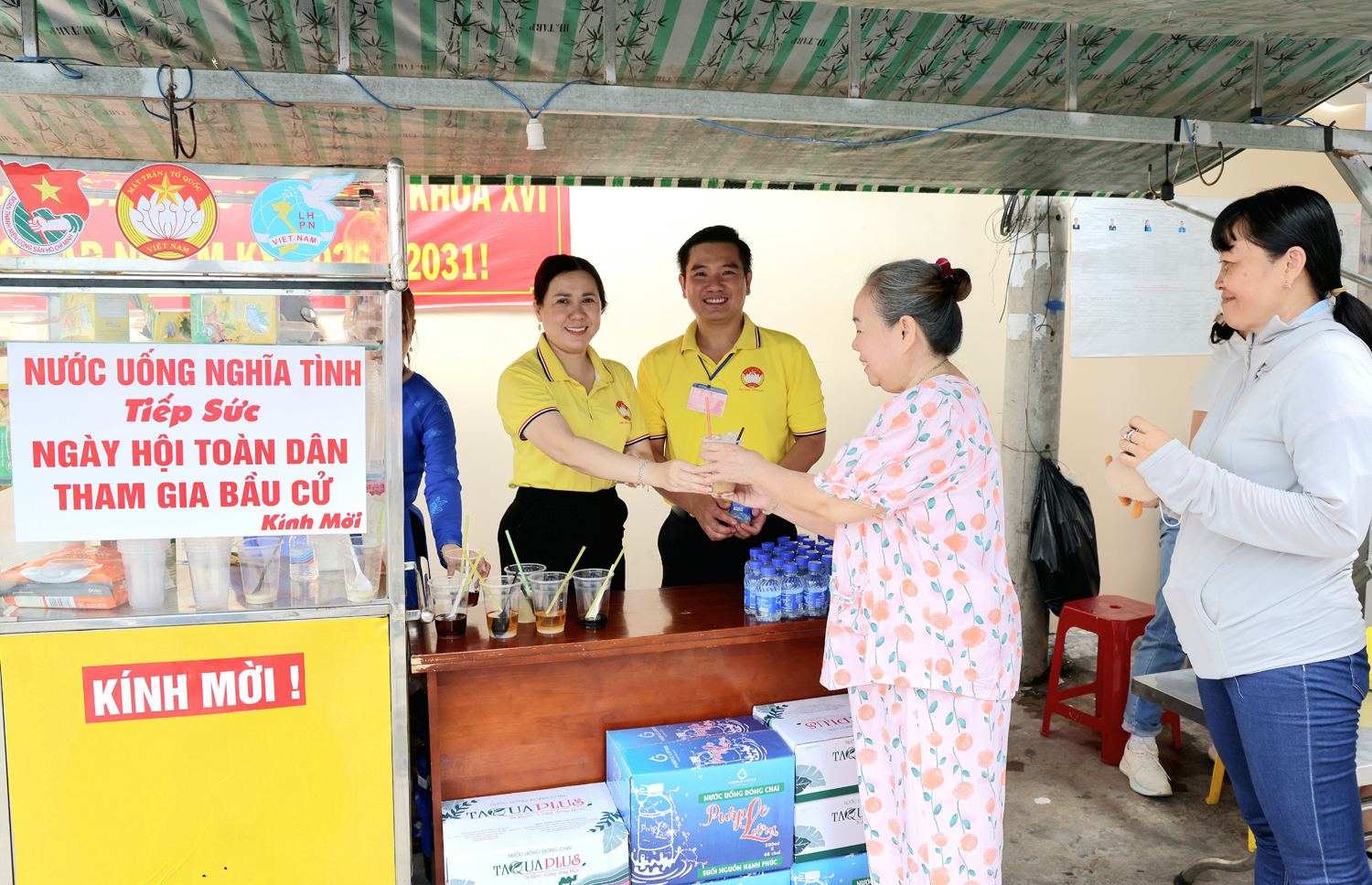 12 xã, phường ở Cà Mau và Cần Thơ hoàn thành bầu cử 100% - 4