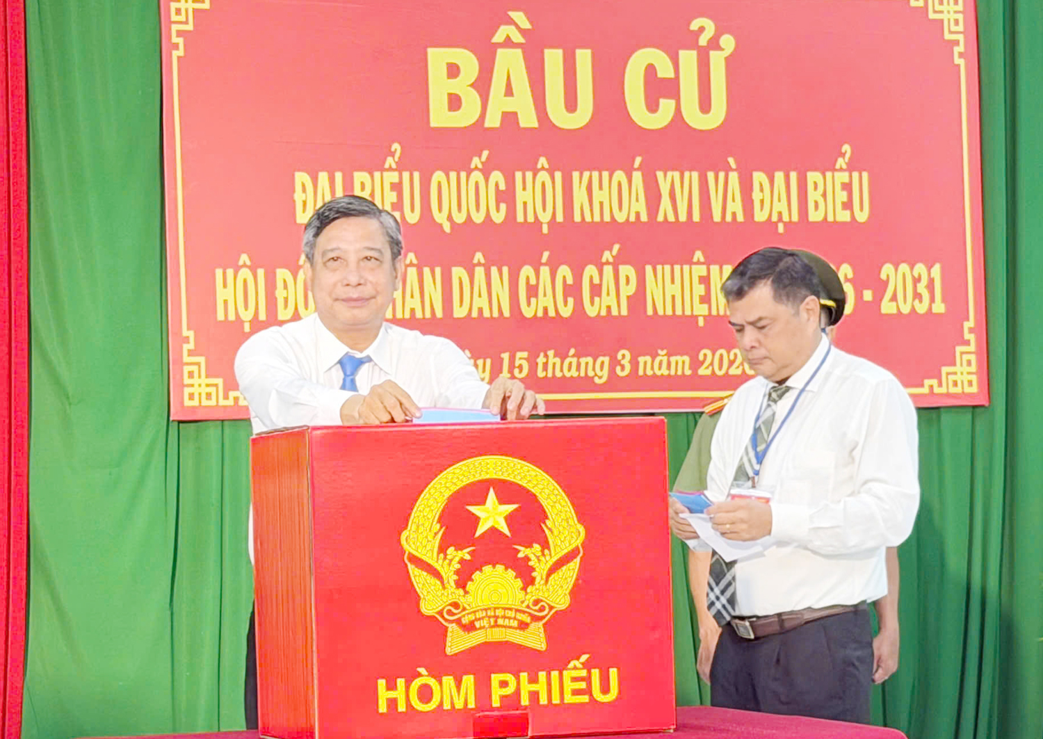 12 xã, phường ở Cà Mau và Cần Thơ hoàn thành bầu cử 100% - 7