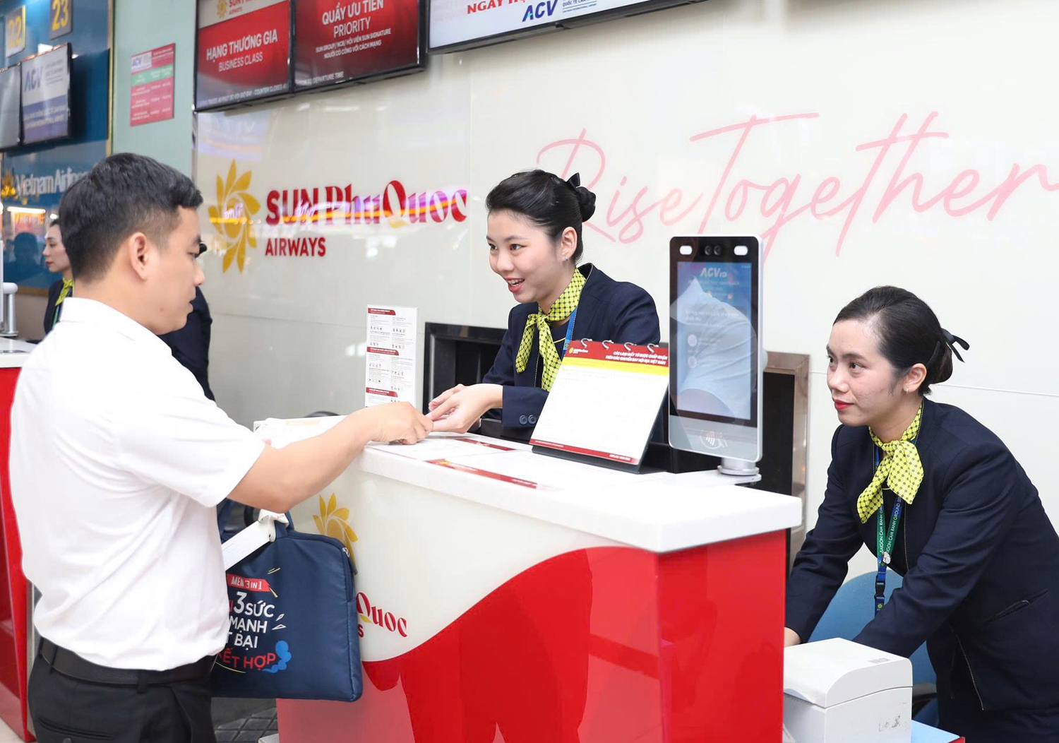 Sun PhuQuoc Airways khai trương song song đường bay thẳng kết nối Phú Quốc với Nha Trang và Đà Nẵng - 2