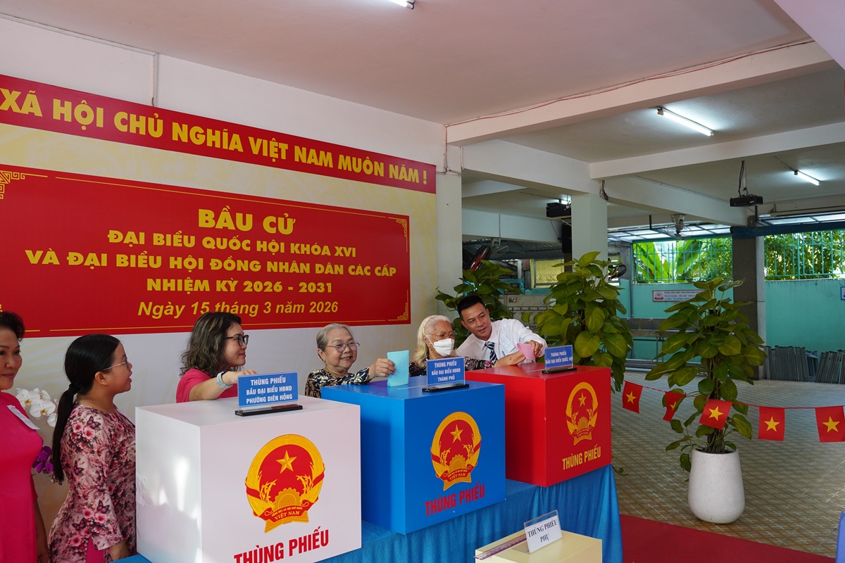 31 xã, phường TP.HCM có tỷ lệ cử tri tham gia bỏ phiếu đạt 100% - 4